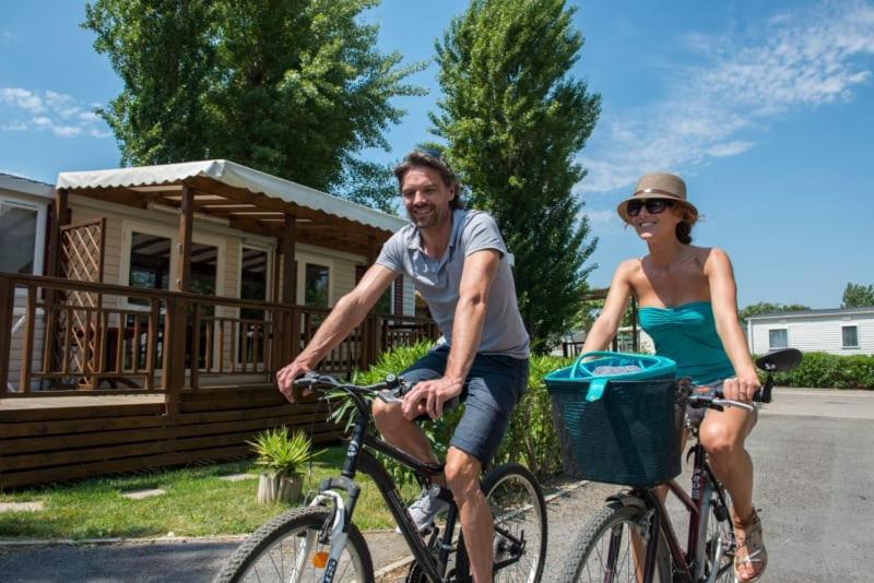 Camping Officiel Siblu La Carabasse Vias Exterior photo