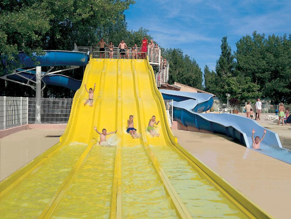 Camping Officiel Siblu La Carabasse Vias Exterior photo